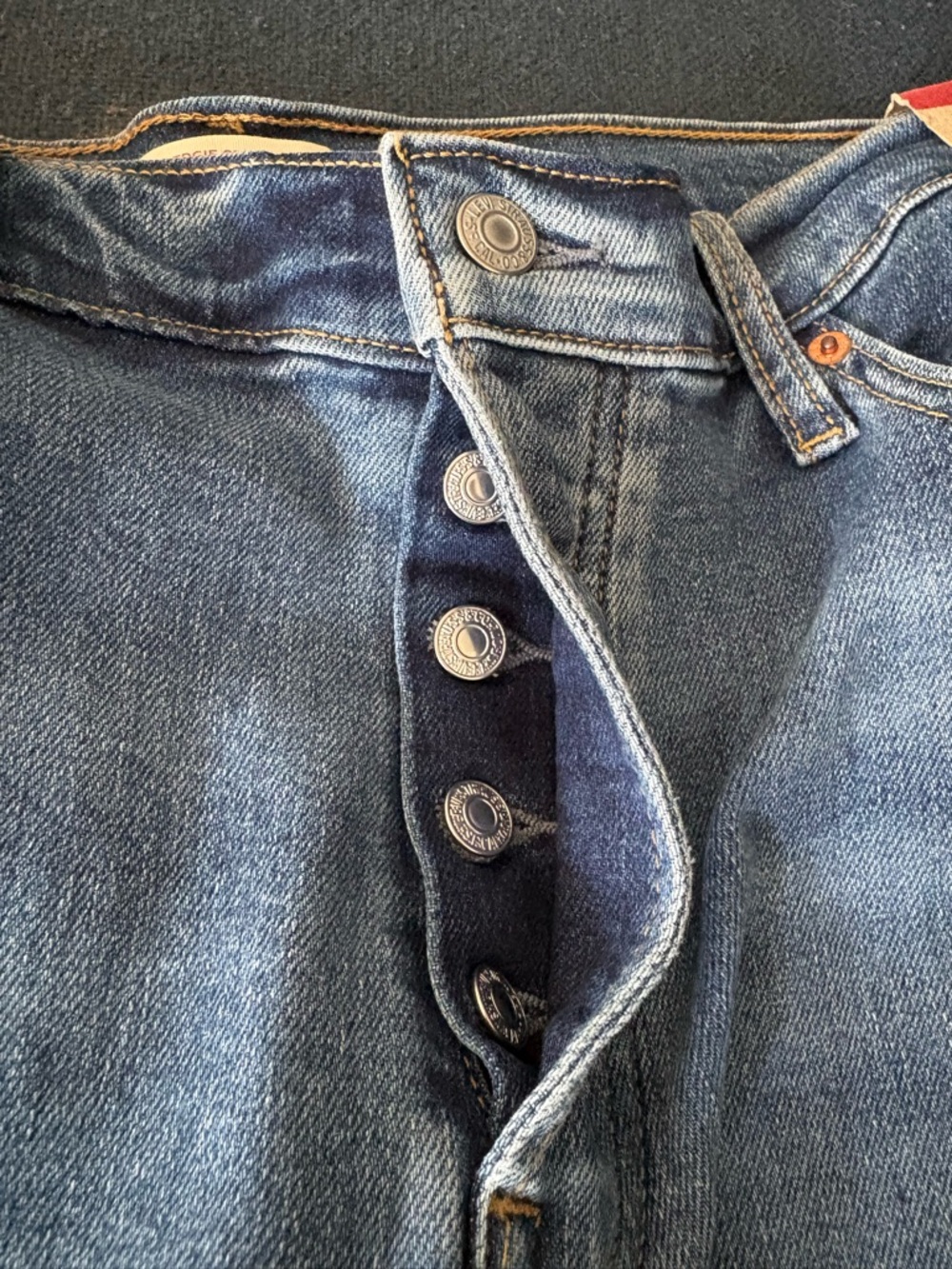 NWT Levi's Wedgie Straight Jeans. Size 16W. - Picture 5 of 5